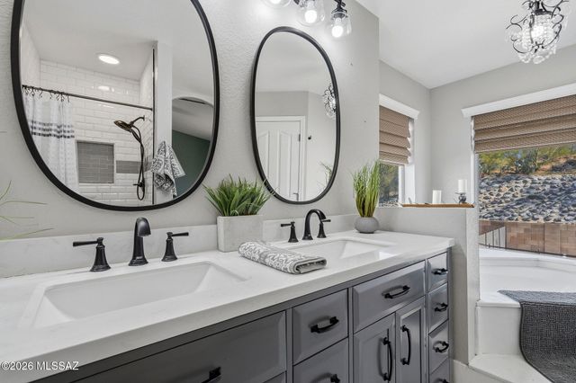 1631 W Sunridge Drive, Tucson, AZ 85704