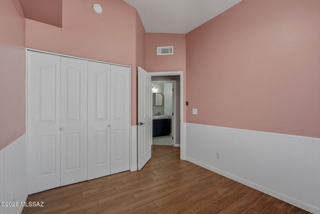 1631 W Sunridge Drive, Tucson, AZ 85704