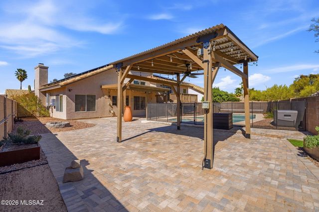 1631 W Sunridge Drive, Tucson, AZ 85704