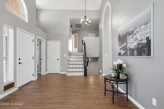 1631 W Sunridge Drive, Tucson, AZ 85704