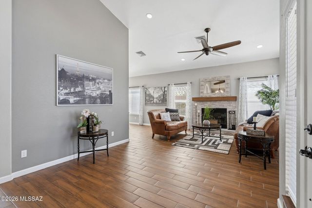 1631 W Sunridge Drive, Tucson, AZ 85704