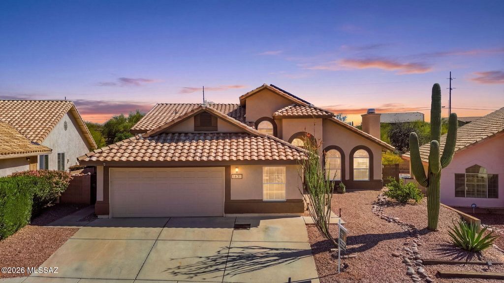 1631 W Sunridge Drive, Tucson, AZ 85704