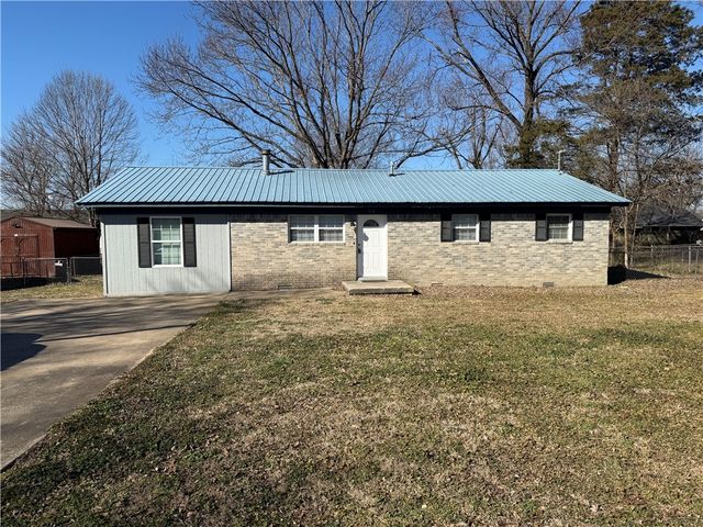 339 Davis Street, Pea Ridge, AR 72751