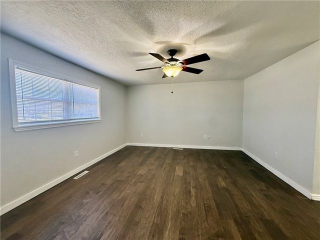 339 Davis Street, Pea Ridge, AR 72751