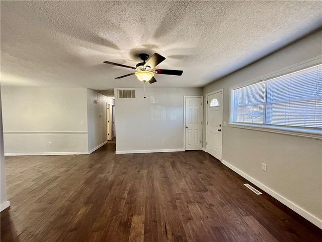 339 Davis Street, Pea Ridge, AR 72751