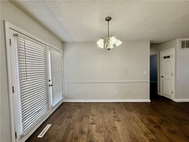 339 Davis Street, Pea Ridge, AR 72751