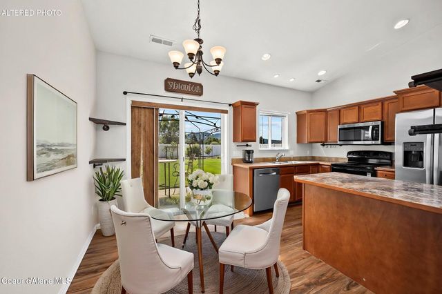 2290 E Knapp DR, Post Falls, ID 83854