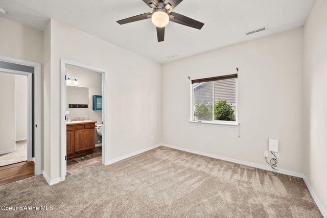 2290 E Knapp DR, Post Falls, ID 83854
