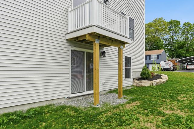 7 Buker Street, Nashua, NH 03064