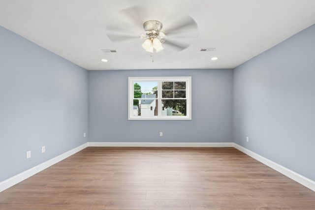 7 Buker Street, Nashua, NH 03064