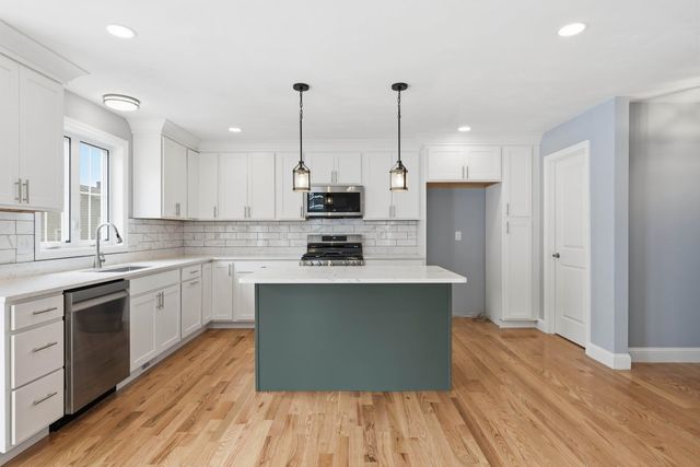 7 Buker Street, Nashua, NH 03064