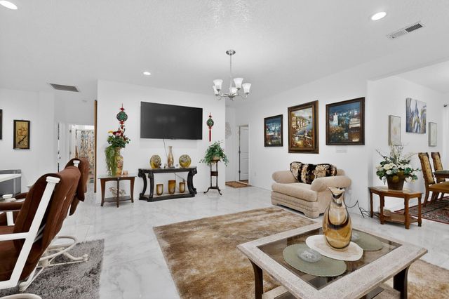 2036 Hubbard Street SE, Albuquerque, NM 87123