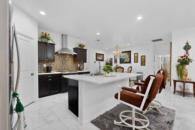 2036 Hubbard Street SE, Albuquerque, NM 87123