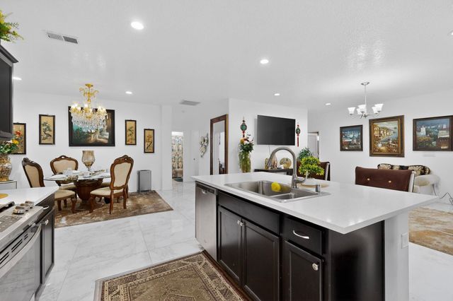 2036 Hubbard Street SE, Albuquerque, NM 87123