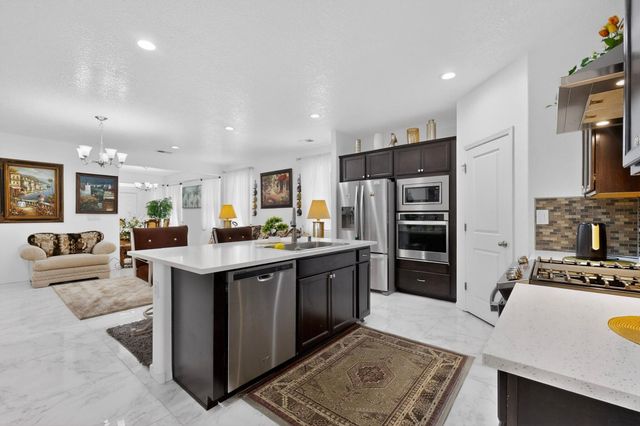 2036 Hubbard Street SE, Albuquerque, NM 87123