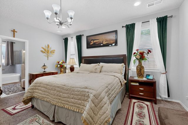 2036 Hubbard Street SE, Albuquerque, NM 87123