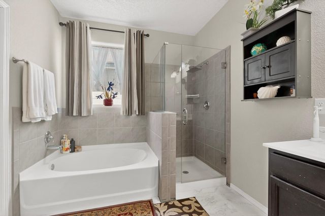 2036 Hubbard Street SE, Albuquerque, NM 87123
