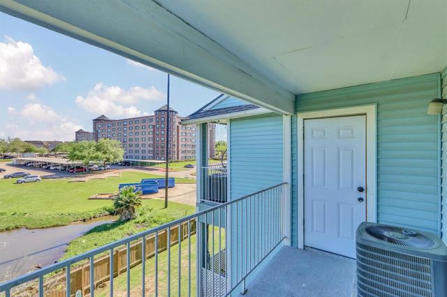 18617 Egret Bay Boulevard 1119, Webster, TX 77058