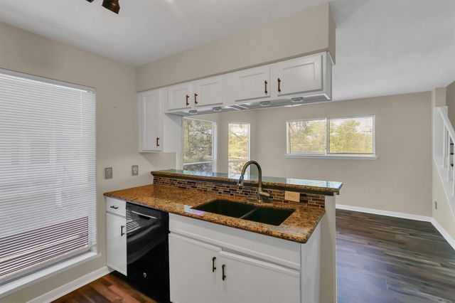18617 Egret Bay Boulevard 1119, Webster, TX 77058