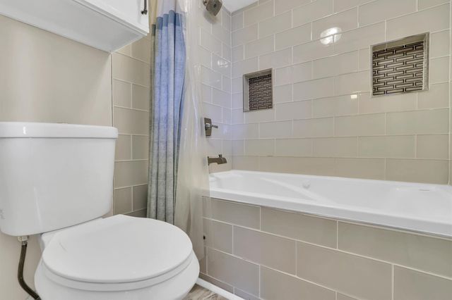 18617 Egret Bay Boulevard 1119, Webster, TX 77058