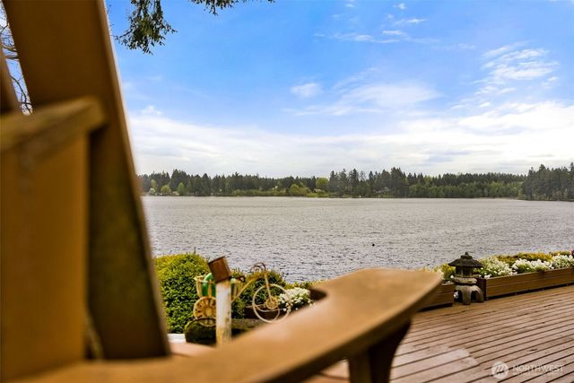 6211 Shady Lane SE, Lacey, WA 98503