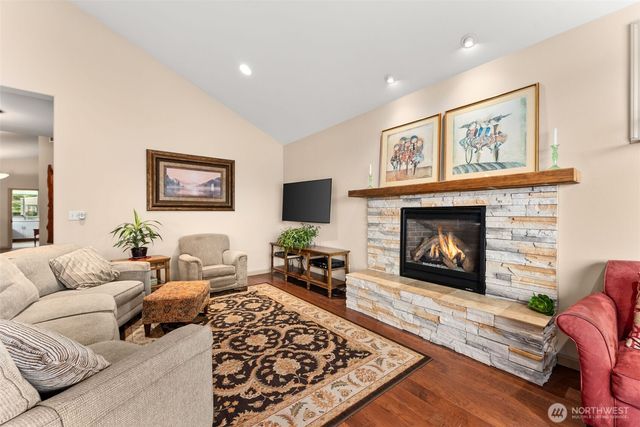6211 Shady Lane SE, Lacey, WA 98503