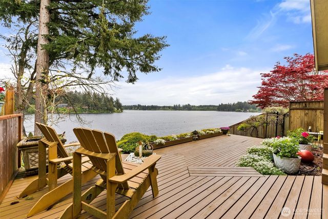 6211 Shady Lane SE, Lacey, WA 98503