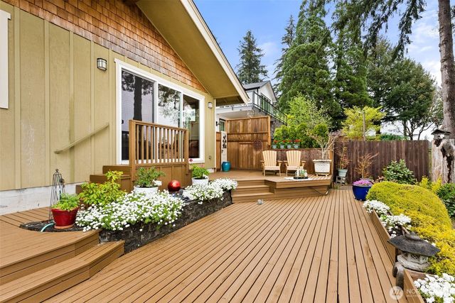 6211 Shady Lane SE, Lacey, WA 98503