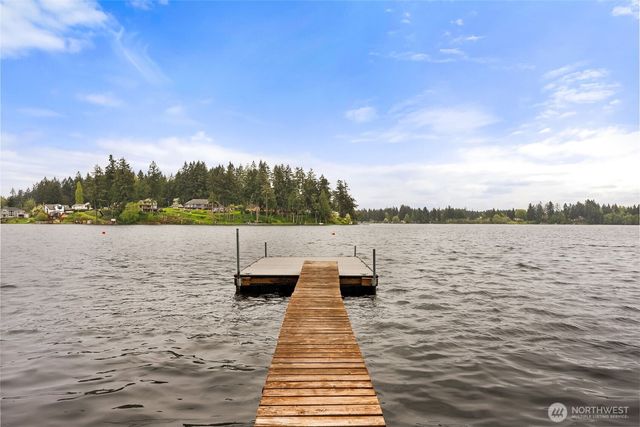 6211 Shady Lane SE, Lacey, WA 98503