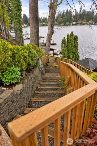 6211 Shady Lane SE, Lacey, WA 98503