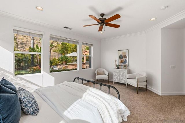 1129 Via Vera Cruz, San Marcos, CA 92078