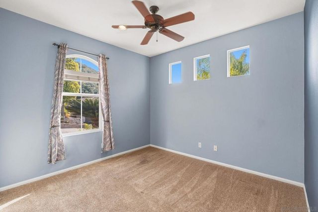 1129 Via Vera Cruz, San Marcos, CA 92078