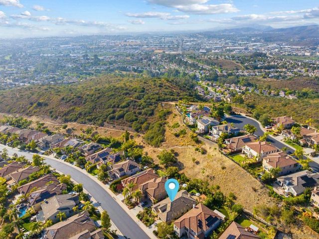 1129 Via Vera Cruz, San Marcos, CA 92078