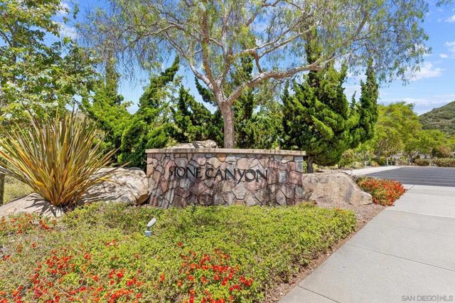 1129 Via Vera Cruz, San Marcos, CA 92078