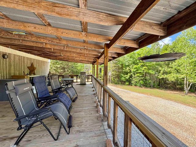 751 Mingues Turner Ln, Mountain View, AR 72560