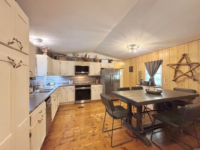 751 Mingues Turner Ln, Mountain View, AR 72560