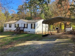 4593 Catfish SE Court, Acworth, GA 30102