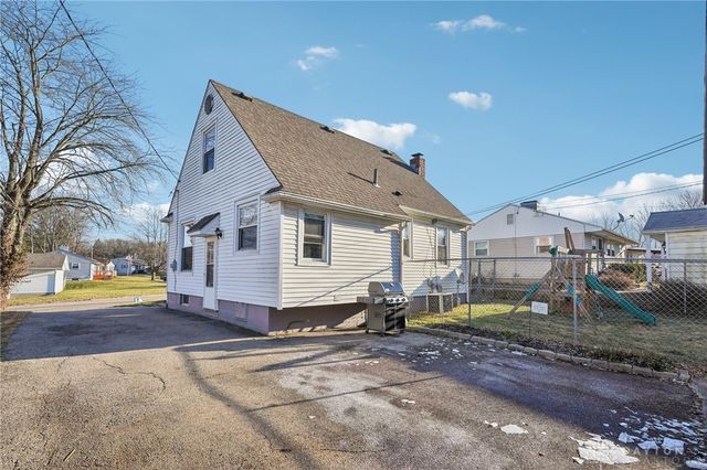 447 S Stadium Drive, Xenia, OH 45385