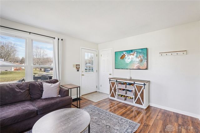 447 S Stadium Drive, Xenia, OH 45385