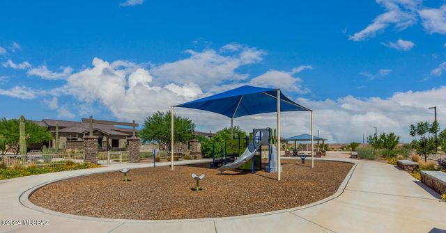 8670 W Prairie Acacia Drive, Marana, AZ 85653