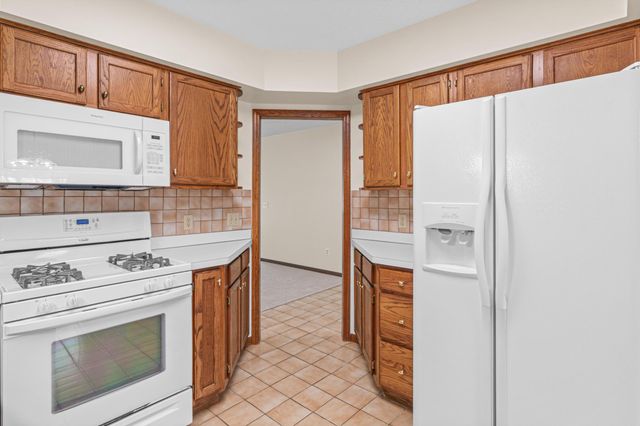 1220 Ravenswood Court, Shoreview, MN 55126