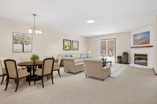 1220 Ravenswood Court, Shoreview, MN 55126