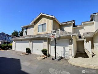 14512 1st Lane NE #202, Duvall, WA 98019