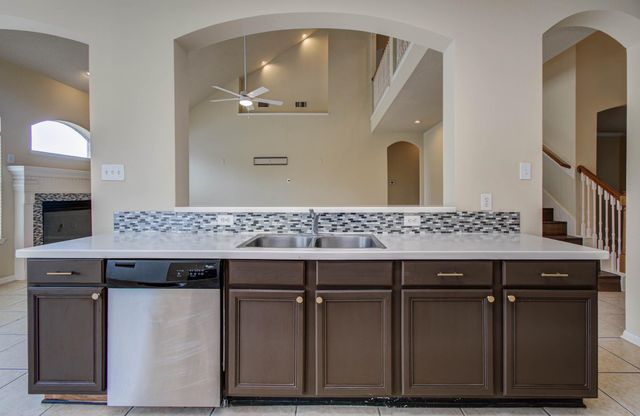 4602 Schiller Park Lane, Sugar Land, TX 77479