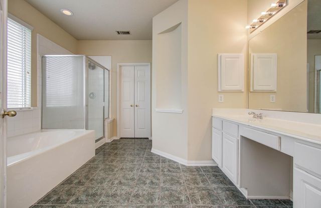 4602 Schiller Park Lane, Sugar Land, TX 77479