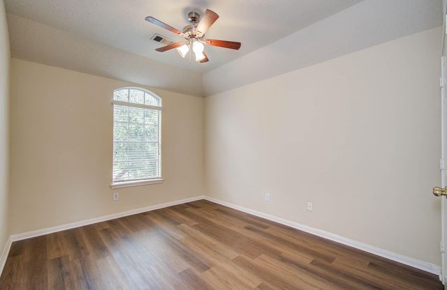 4602 Schiller Park Lane, Sugar Land, TX 77479