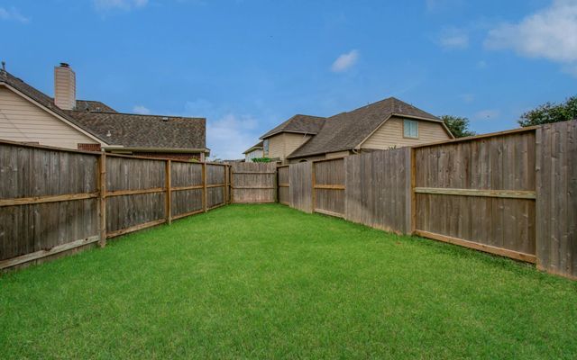 4602 Schiller Park Lane, Sugar Land, TX 77479