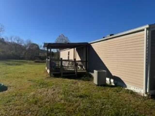 3012 McNeil-Corn Creek Road, Rockholds, KY 40759