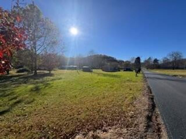 3012 McNeil-Corn Creek Road, Rockholds, KY 40759