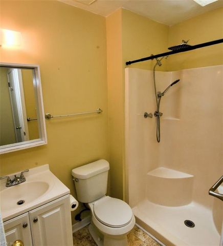 5216 Johnstown LN, Virginia Beach, VA 23464